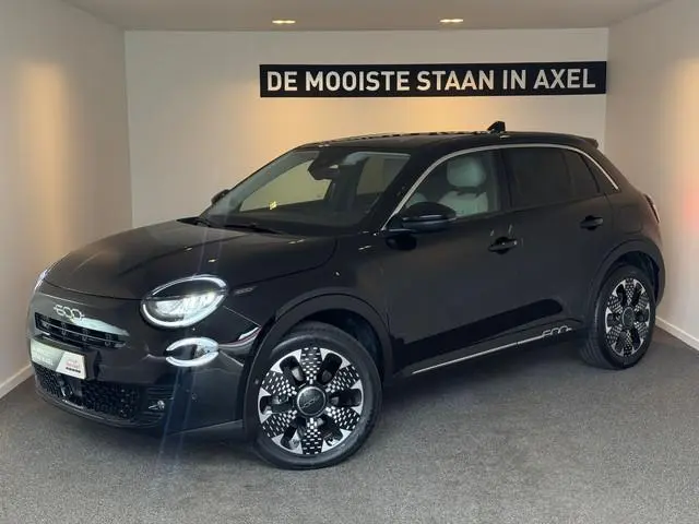Fiat 600 1.2 Hybrid La Prima