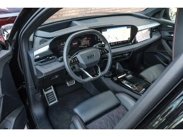 Audi Q6 e-tron