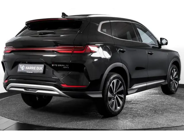 BYD SEAL U