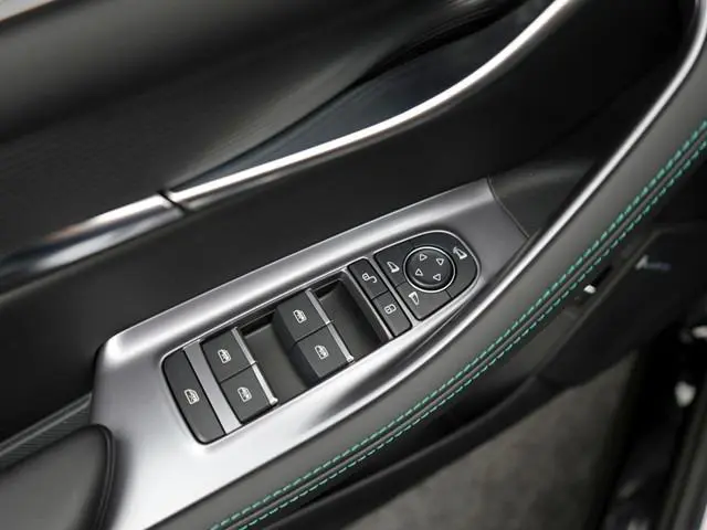 BYD SEAL U