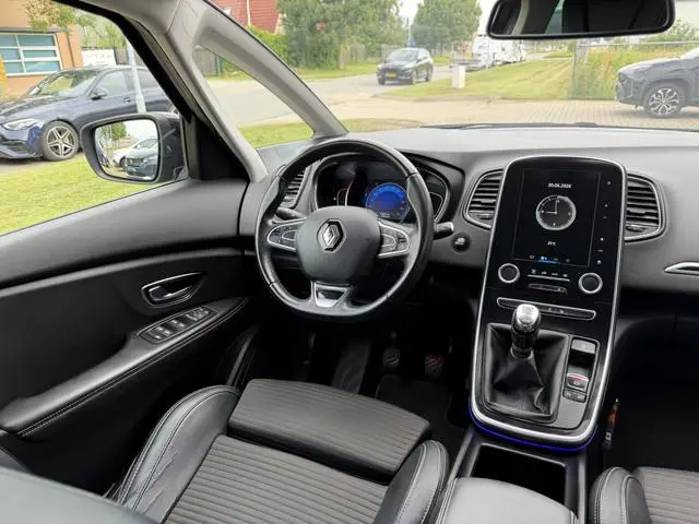Renault Scénic