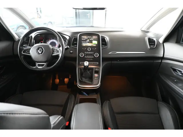 Renault Scénic 1.2 TCe Intens Clima Navigatie Cruise Control LED Rijklaarprijs! Inruil Mogelijk!