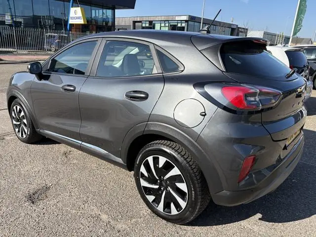 Ford Puma 1.0 EcoBoost Hybride Titanium