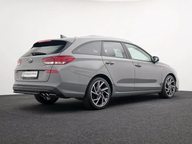 Hyundai i30 Wagon 1.5 T-GDi MHEV N Line Automaat | Nardo Grey | Pano | Stoelverwarming