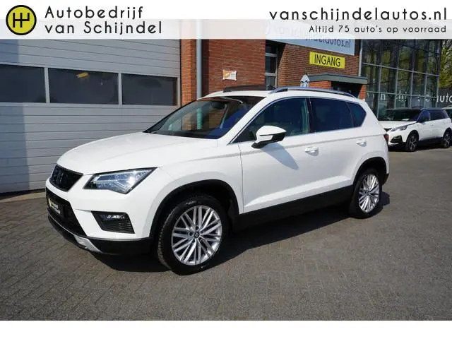 SEAT Ateca 1.5 TSI Xcellence 150pk ACT PANO SCHUIFDAK - APPLE CARPLAY/ANDROID - 360 CAMERA - ELEKTR...