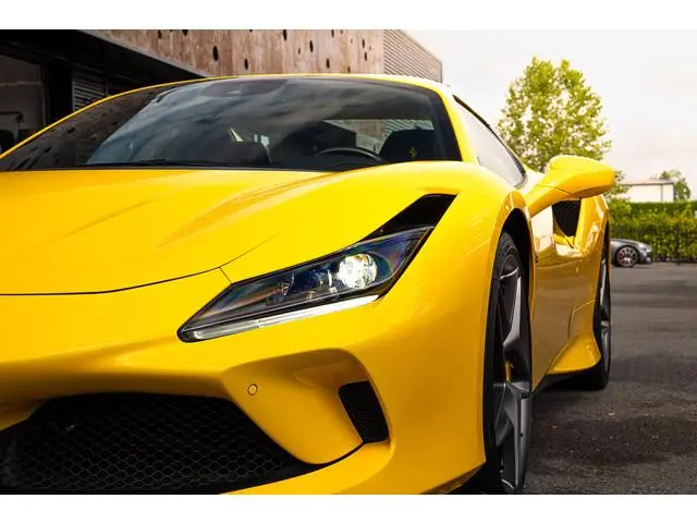 Ferrari F8 Spider