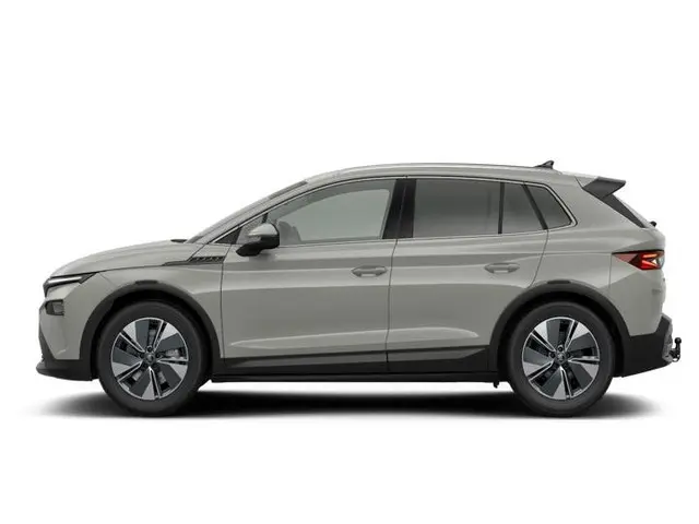 Skoda Elroq 60 Business Edition | Trekhaak | Travel Assist | stoel- en stuurverwarming | Keyless ent...