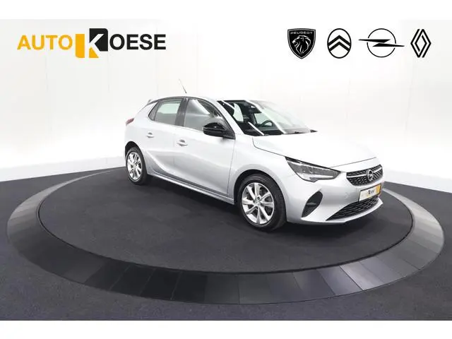 Opel Corsa Turbo 100 Level 3 | Stoelverwarming | Navigatie | Parkeersensoren | Apple Carplay