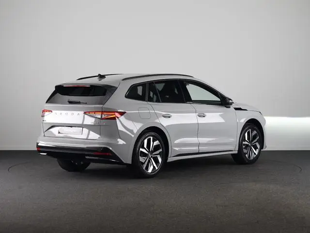 Skoda Enyaq 60 Sportline 204pk | Panoramadak |