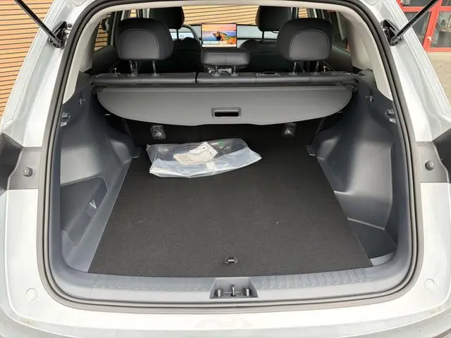 Geely Starray EM-i
