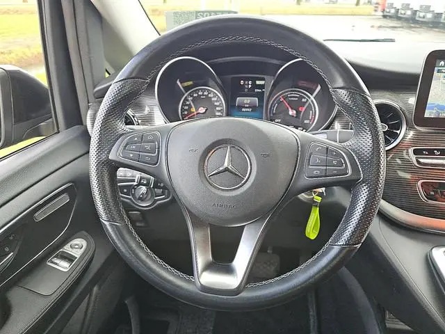 Mercedes-Benz EQV