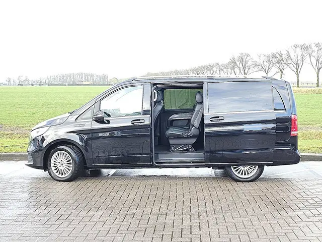 Mercedes-Benz EQV