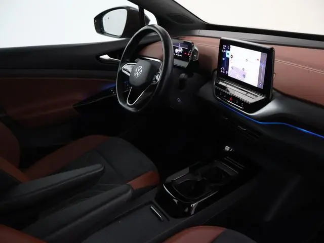Volkswagen ID.4 PRO 77 kWh + WEGKL. TREKHAAK | ADAPTIVE CRUISE | WARMTEPOMP | STUUR/STOELVERW. | CAM...