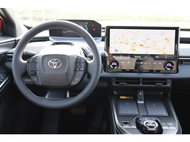 Toyota CHR +