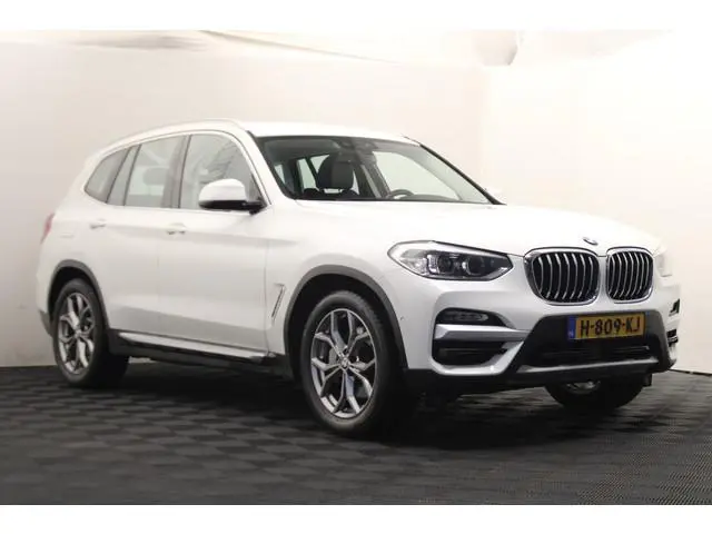 BMW X3 xDrive30i High Executive |Stoelverwarming|Trekhaak|