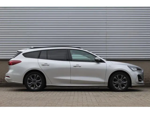 Ford Focus Wagon 1.0 EcoBoost Hybrid ST Line X | Leder UNIEK! | Head-up | Adaptieve cruise | Trekhaa...