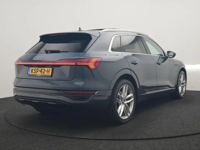 Audi Q8 e-tron 55 quattro Advanced Edition 115 kWh 408pk Dealer O.H | Panodak | Head Up | 360 Camera...