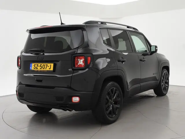 Jeep Renegade 1.4 MULTIAIR 140 PK AUT. NIGHT EAGLE II LIMITED + ADAPTIVE CRUISE | APPLE CARPLAY | 18...