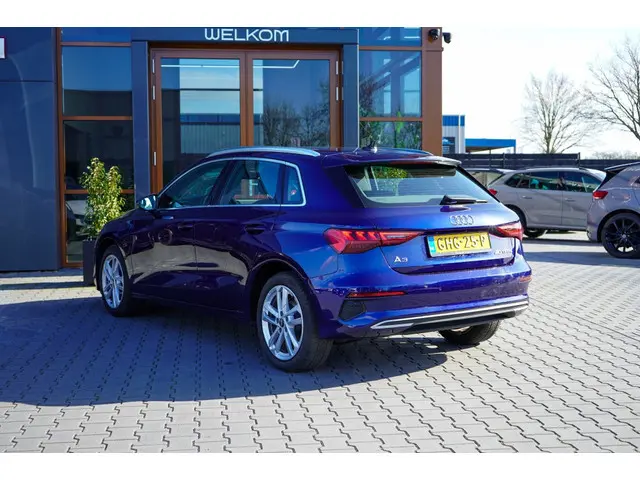 Audi A3 Sportback 40 TFSI e Bns edit. | Led | Adap. Cruise | PDC | Stoelverwarming
