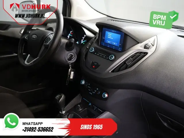 Ford Transit Courier 1.0 Limited BENZINE Carplay/ Camera/ Climate/ Cruise/ PDC/ LMV/ DAB
