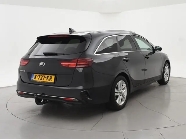 Kia Ceed Sportswagon 1.0 T-GDi DYNAMICPLUSLINE + TREKHAAK | DAB | STUUR/STOELVERW. | LED | CAMERA |...