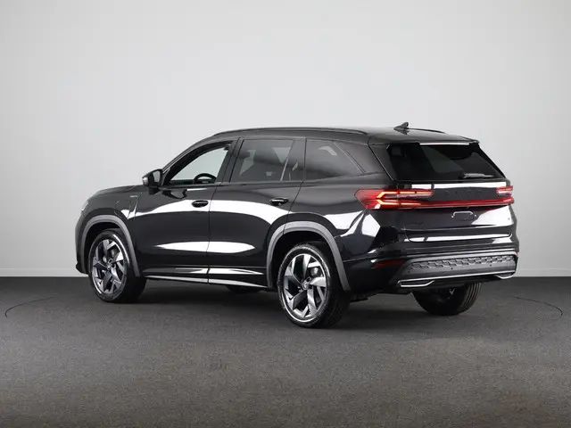 Skoda Kodiaq 1.5 TSI PHEV Sportline Business | Panoramadak | Trekhaak | Light & View | Elektr. bestu...
