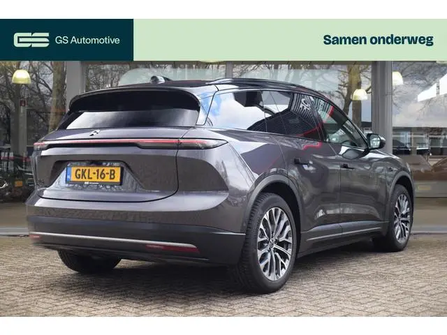 NIO EL6