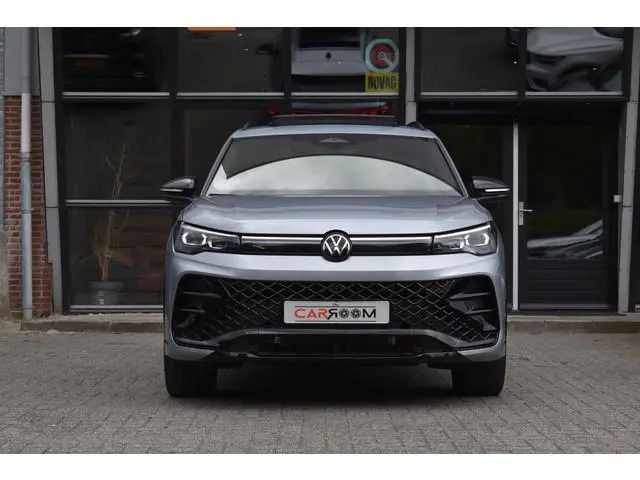 Volkswagen Tiguan 1.5 eHybrid R-Line Pano Lane 360C IQ Trekhaak
