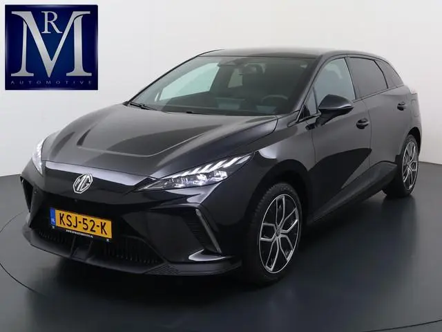 MG MG4 Electric Luxury 64 kWh LONG RANGE | SOH 100% | ONDERHOUD GEHAD BIJ DE DEALER DIRECT LEVERBAAR...