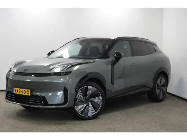 Lynk & Co 08 1.5 More