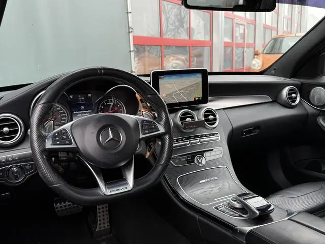 Mercedes-Benz C-Klasse