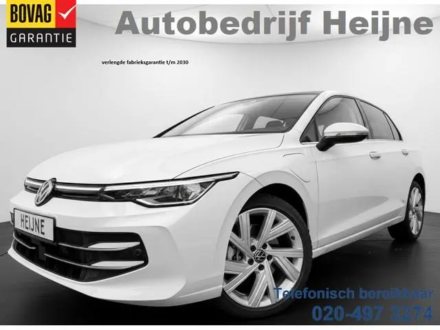 Volkswagen Golf 1.5 eHybrid 204PK PHEV STYLE EDITION CAMERA/NAVI/HEAD-UP/CARPLAY *verlengde fabrieks...