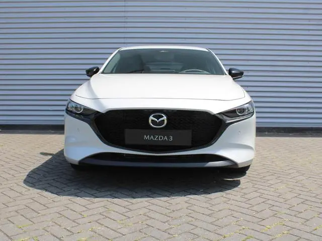 Mazda 3 2.0 e-SkyActiv-G M Hybrid 150 Homura | Stoelverwarming | Camera | Dodehoek detectie | HUD |...
