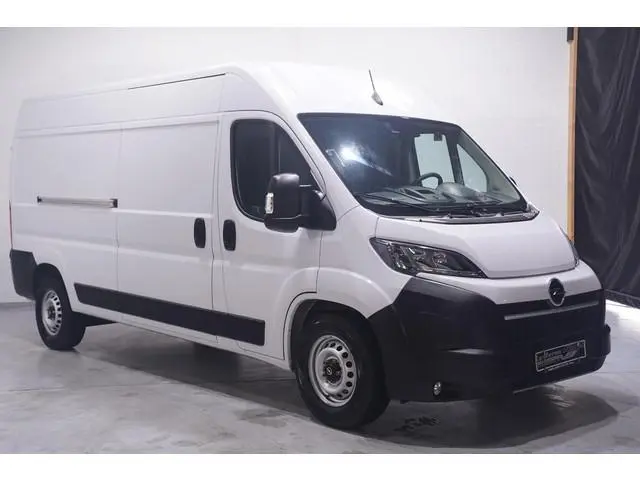 Opel Movano 2.2D 140 pk Automaat L3H2 Airco ECC, Apple Carplay Camera, Laadruimte Pakket, PDC V+A, 3...