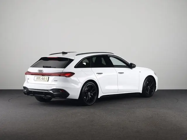 Audi A5 Avant 2.0 e-hybrid quattro S edition 299pk | Tech plus pakket | 19 inch lichtmetalen velgen...