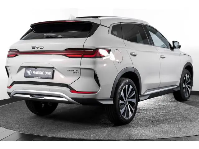 BYD SEAL U