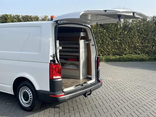 Volkswagen Transporter 2.0 TDI 150 PK 4-MOTION 6.1 / L2H1 / 1e EIG. / 4x4 / TREKHAAK / ACHTERKLEP /...
