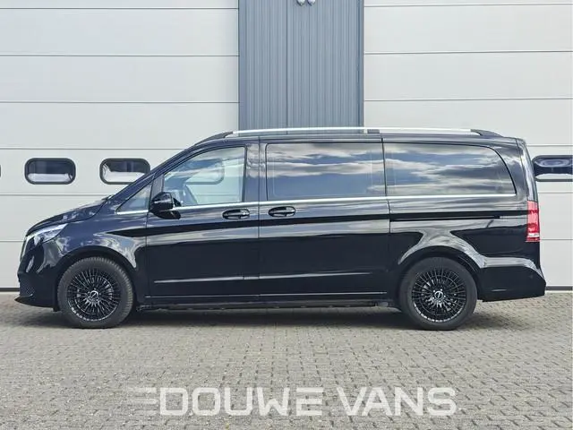 Mercedes-Benz EQV Lang Avantgarde MBUX 360° Camera Navi Leder 7 Persoons 
