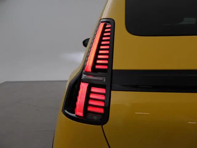 Renault 5