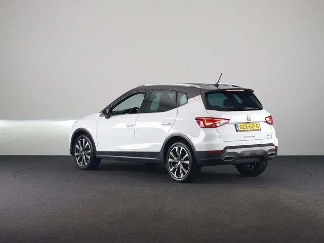 Seat Arona FR Anniversary 1.0 EcoTSI 95 pk | Led Matrix | 18 inch | Camera | Carplay | Android Auto...