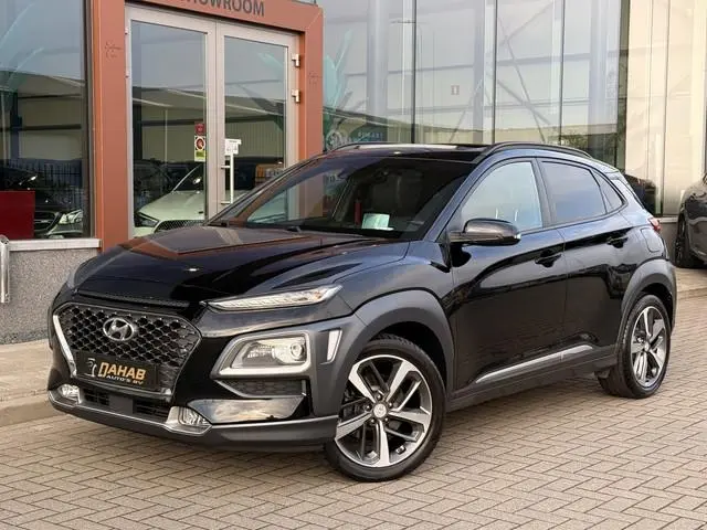 Hyundai Kona 1.6 T-GDI Premium | Krell Audio | Schuifkantel / Dak | Head-Up | Apple Carplay | Achter...