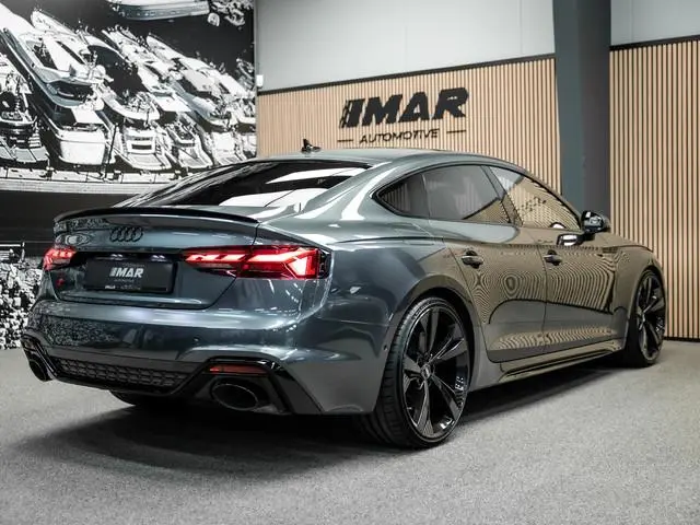 Audi RS5