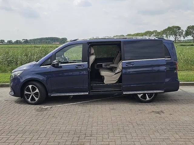 Mercedes-Benz EQV