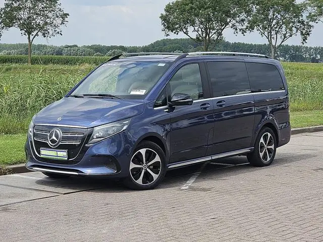 MERCEDES-BENZ EQV 300 wltp 365 km
