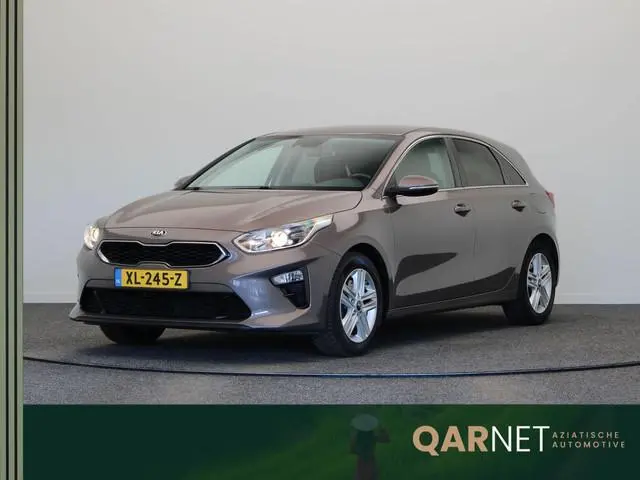 Kia Ceed 1.0 T-GDi DynamicPlusLine | Trekhaak | autohold functie | stuur - en stoelverwarming | came...