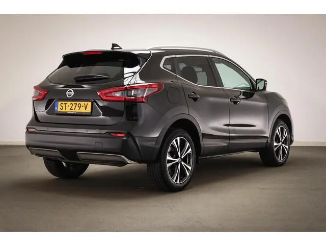 Nissan Qashqai 1.2 N-Connecta | DESIGN PACK | PANORAMADAK | DAB | CAMERA | 18"