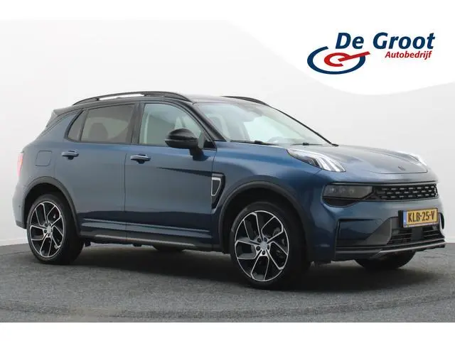 Lynk & Co 01 1.5 Plug-in Hybrid Two-Tone, Panoramadak, ACC, Keyless, Navigatie, PDC, LED, 20''