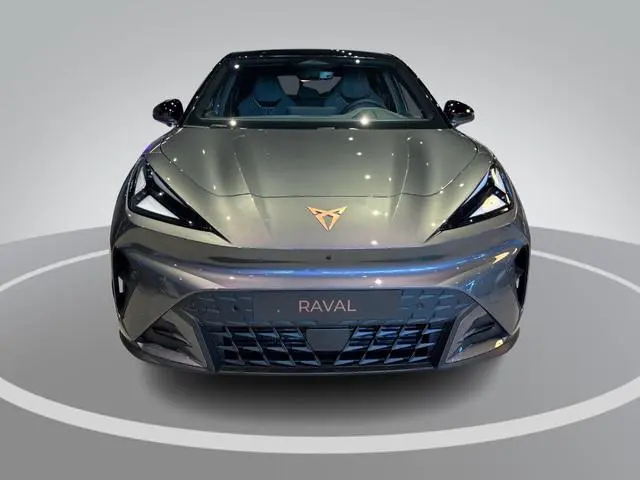 CUPRA Raval Performance First Edition 56 kWh 211PK l 444KM WLTP l Sennheizer Audio l Top View Camera...