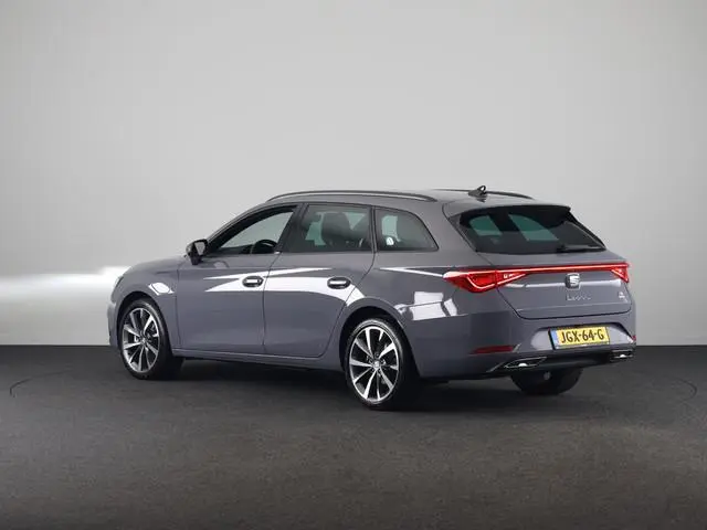 Seat Leon Sportstourer FR Business 1.5 TSI eHybrid 204pk | 18 inch lichtmetalen velgen