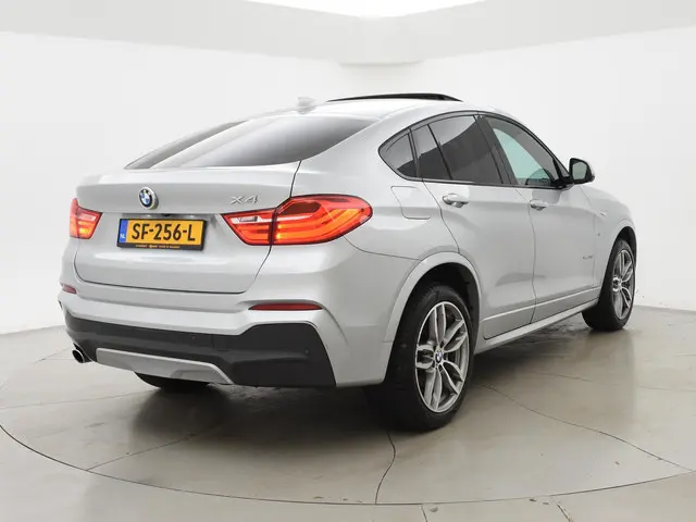 BMW X4 xDrive20d 190 PK M-SPORT + SCHUIFDAK | HEAD-UP | 360 CAMERA | APPLE CARPLAY | LEDER